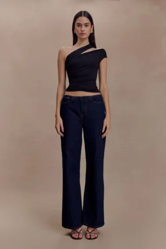 Top modal Anna de un solo hombro – Negro