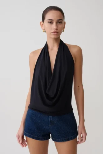 Top modal con cuello vuelto Huyen – Negro