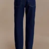 Vaqueros de pierna recta con dobladillo Kirralee – Azul índigo Vaqueros de pierna recta con dobladillo Kirralee – Azul índigo