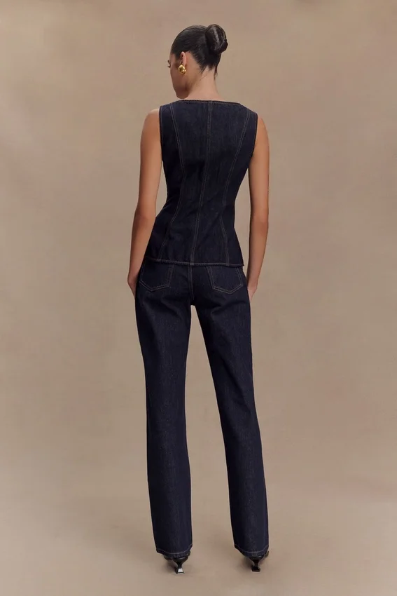 Vaqueros de talle alto y pierna recta Janine – Azul índigo lavado Vaqueros de talle alto y pierna recta Janine – Azul índigo lavado