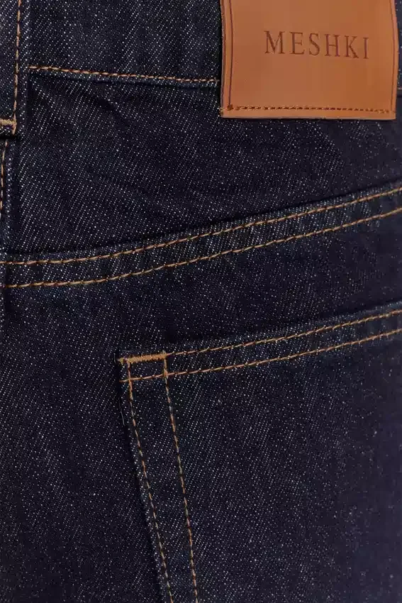 Vaqueros de talle alto y pierna recta Janine – Azul índigo lavado Vaqueros de talle alto y pierna recta Janine – Azul índigo lavado