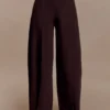 Vaqueros Denim de cintura alta Beatrix – Chocolate Vaqueros Denim de cintura alta Beatrix – Chocolate