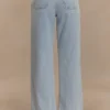 Vaqueros Denim de cintura media Caitlin – Azul claro Vaqueros Denim de cintura media Caitlin – Azul claro