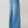Vaqueros oversize Bobby con pliegue delantero – Azul verano Vaqueros oversize Bobby con pliegue delantero – Azul verano