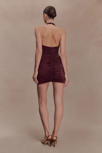 Vestido ajustado con fruncidos Fleur – Caoba