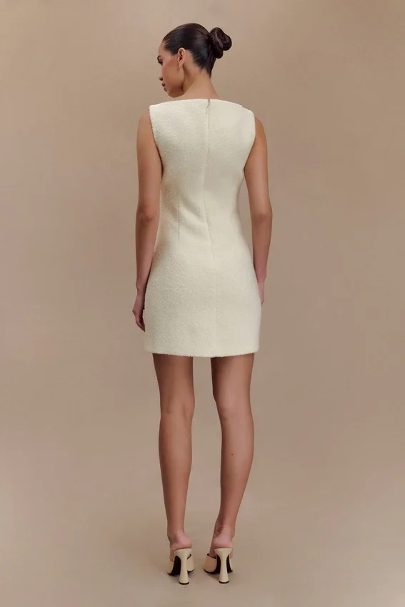 Vestido Angela de bouclé texturado – Marfil Vestido Angela de bouclé texturado – Marfil