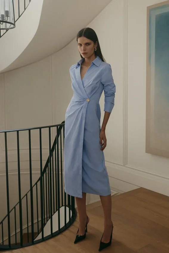 Vestido camisero asimétrico Mikaila – Azul Vestido camisero asimétrico Mikaila – Azul