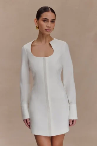 Vestido camisero de algodón con volantes Carina – Blanco Vestido camisero de algodón con volantes Carina – Blanco