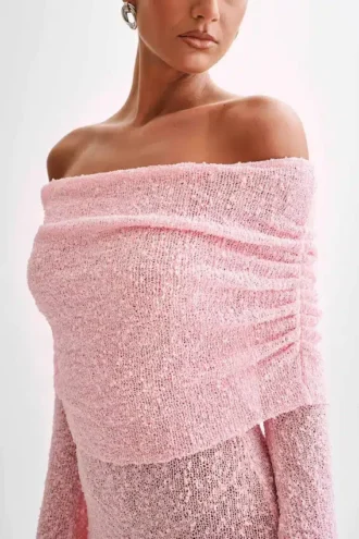 Vestido de bouclé con hombros descubiertos Marisol – Rosa bebé