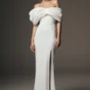 Vestido de crepé con hombros descubiertos Aphrodite – Marfil Vestido de crepé con hombros descubiertos Aphrodite – Marfil