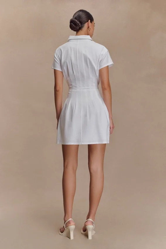 Vestido de lino con botones Aysha – Blanco Vestido de lino con botones Aysha – Blanco