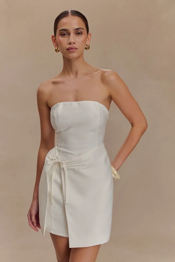 Vestido de lino sin tirantes Steph – Blanco Vestido de lino sin tirantes Steph – Blanco