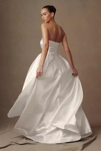 Vestido de novia sin tirantes Eileen – Blanco