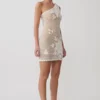Vestido de punto de ganchillo a mano Barker – Blanco Vestido de punto de ganchillo a mano Barker – Blanco