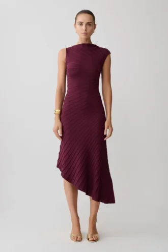 Vestido de punto plisado Milasandra – Ciruela
