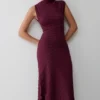 Vestido de punto plisado Milasandra – Ciruela Vestido de punto plisado Milasandra – Ciruela