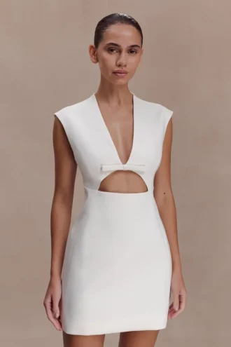 Vestido de traje con aberturas Victoria – Marfil