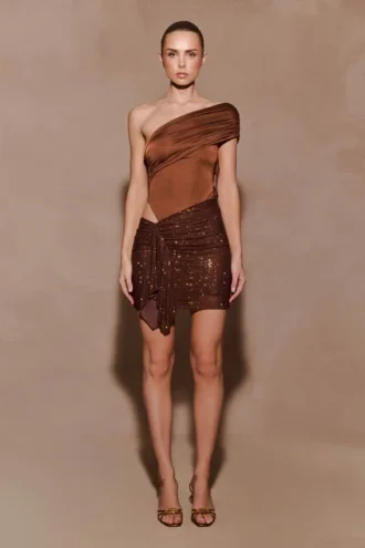 Vestido elástico con estampado de cachemira y pedrería – Chocolate