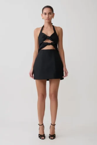 Vestido halter con detalle de lazo Ella – Negro