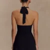 Vestido halter de gasa Malakhai – Negro Vestido halter de gasa Malakhai – Negro