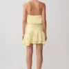 Vestido halter de satén Poppy – Limón Vestido halter de satén Poppy – Limón