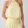 Vestido halter de satén Poppy – Limón Vestido halter de satén Poppy – Limón