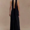 Vestido largo ajustado Juliet con pañuelo – Negro Vestido largo ajustado Juliet con pañuelo – Negro