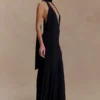 Vestido largo ajustado Juliet con pañuelo – Negro Vestido largo ajustado Juliet con pañuelo – Negro