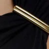 Vestido largo ajustado Kinsley con detalles metálicos – Negro