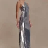 Vestido largo con aberturas y lentejuelas de Baldwin – Plata Vestido largo con aberturas y lentejuelas de Baldwin – Plata
