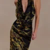 Vestido largo con capucha Talila – Terciopelo calado