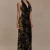 Vestido largo con capucha Talila – Terciopelo calado
