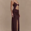 Vestido largo cruzado de punto Reama – Chocolate