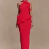 Vestido largo de punto con cuello halter Caprice – Rojo