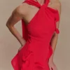 Vestido largo de punto con cuello halter Caprice – Rojo