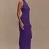 Vestido largo de punto con cuello halter Melodie – Morado Vestido largo de punto con cuello halter Melodie – Morado