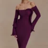 Vestido largo de punto con hombros descubiertos Sandrine – Ciruela Vestido largo de punto con hombros descubiertos Sandrine – Ciruela