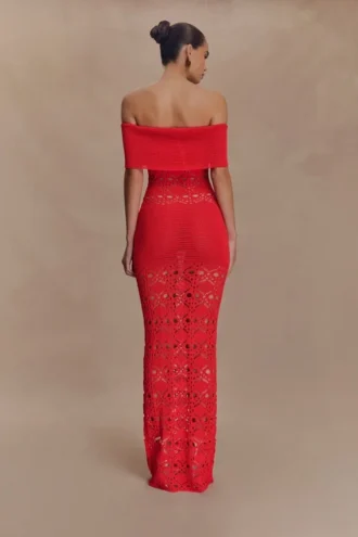 Vestido largo de punto de ganchillo con hombros descubiertos Solstice – Naranja sanguina