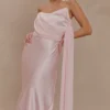 Vestido largo de satén y gasa Carah – Rosa pálido Vestido largo de satén y gasa Carah – Rosa pálido