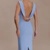 Vestido largo drapeado de crepé Galilea – Azul aciano Vestido largo drapeado de crepé Galilea – Azul aciano