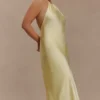 Vestido largo halter de satén Bella – Limón Vestido largo halter de satén Bella – Limón