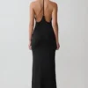 Vestido largo Hana Slinky Plunge – Negro Vestido largo Hana Slinky Plunge – Negro