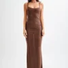 Vestido largo Jasmyn Hot Fix con espalda de malla – Chocolate