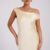 Vestido largo liso Yvette con bajo asimétrico – Mantequilla