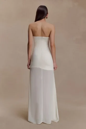 Vestido largo Mason de crepé y gasa – Marfil