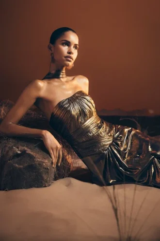 Vestido largo plisado Clemence – Dorado