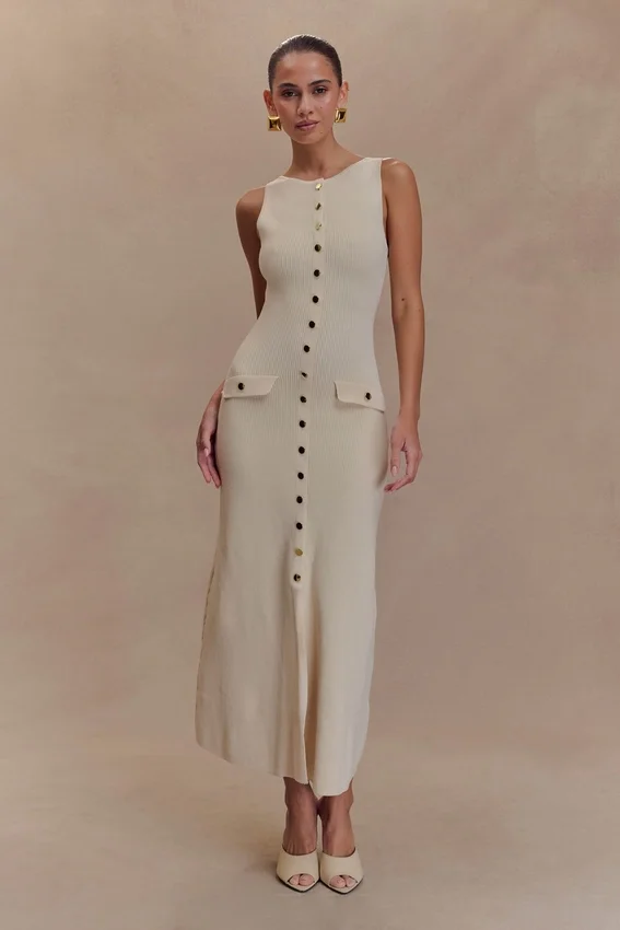 Vestido largo sin mangas con botones de Sawyer – Marfil Vestido largo sin mangas con botones de Sawyer – Marfil