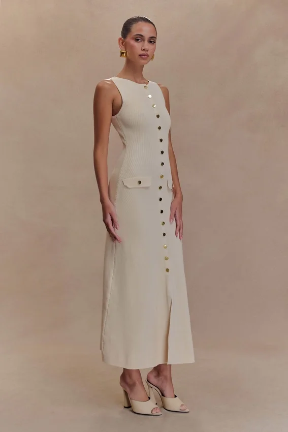 Vestido largo sin mangas con botones de Sawyer – Marfil Vestido largo sin mangas con botones de Sawyer – Marfil