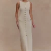 Vestido largo sin mangas con botones de Sawyer – Marfil Vestido largo sin mangas con botones de Sawyer – Marfil