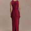 Vestido largo sin mangas con pedrería Magnolia – Burdeos Vestido largo sin mangas con pedrería Magnolia – Burdeos